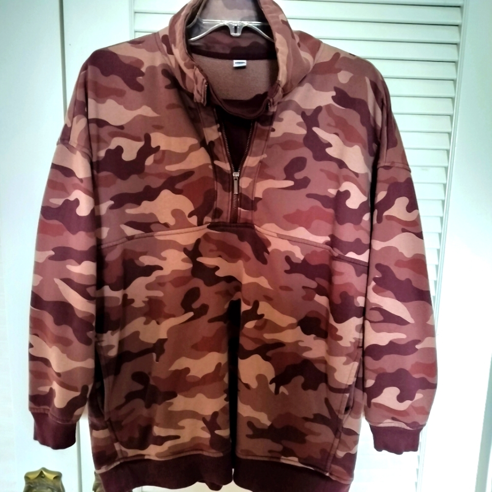 Old Navy Oversized Half Zip Camo  Funnel Neck Sweatshirt  Sz L